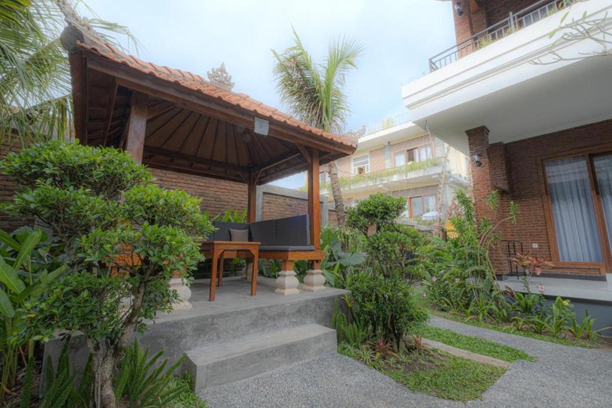 Bali Bata Canggu Guesthouse מראה חיצוני תמונה